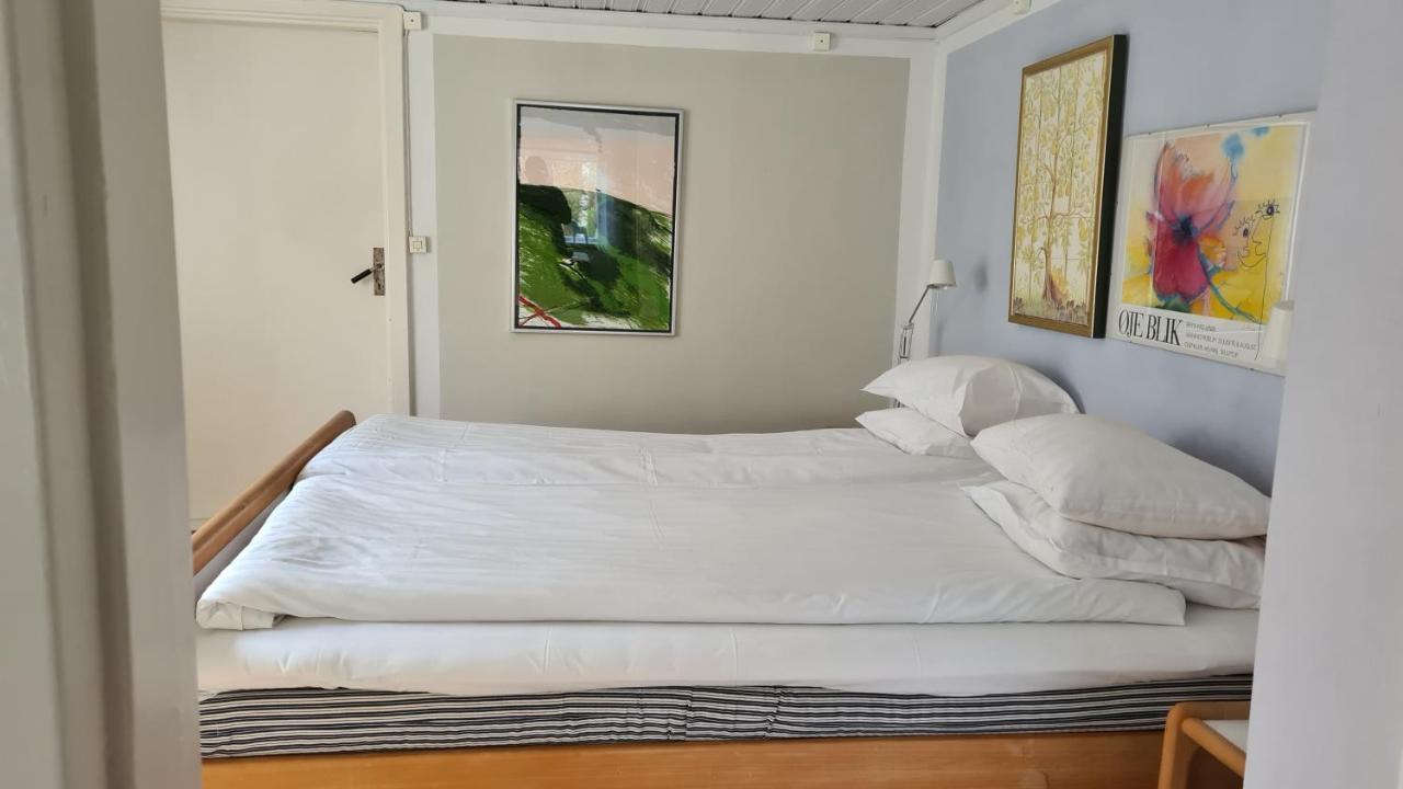 Villa Luna Breakfast Hotel Killeberg Bagian luar foto