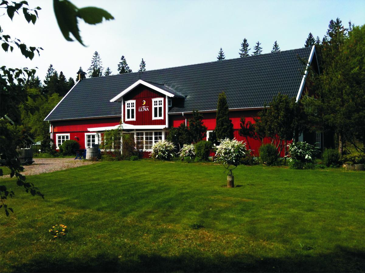 Villa Luna Breakfast Hotel Killeberg Bagian luar foto
